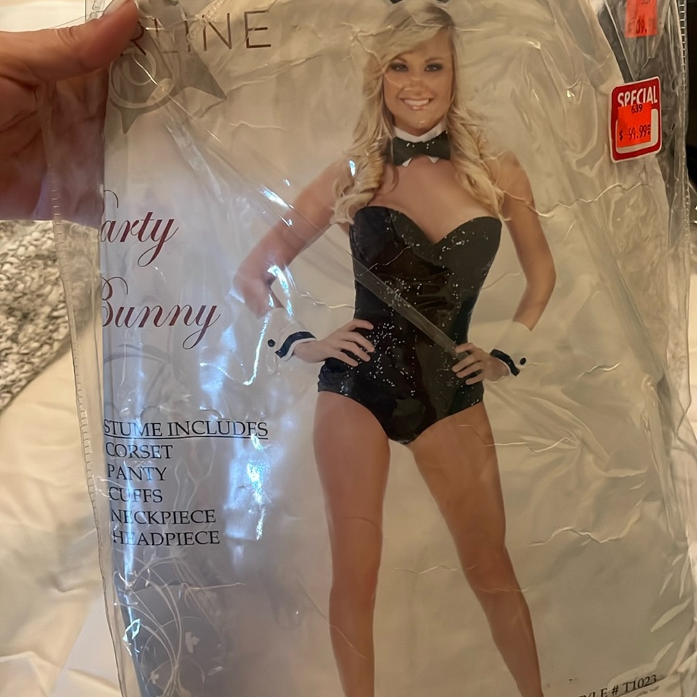 Starline sequin Playboy Bunny Halloween costume 🐰